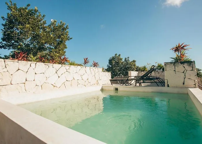 1 Bed Private Balcony